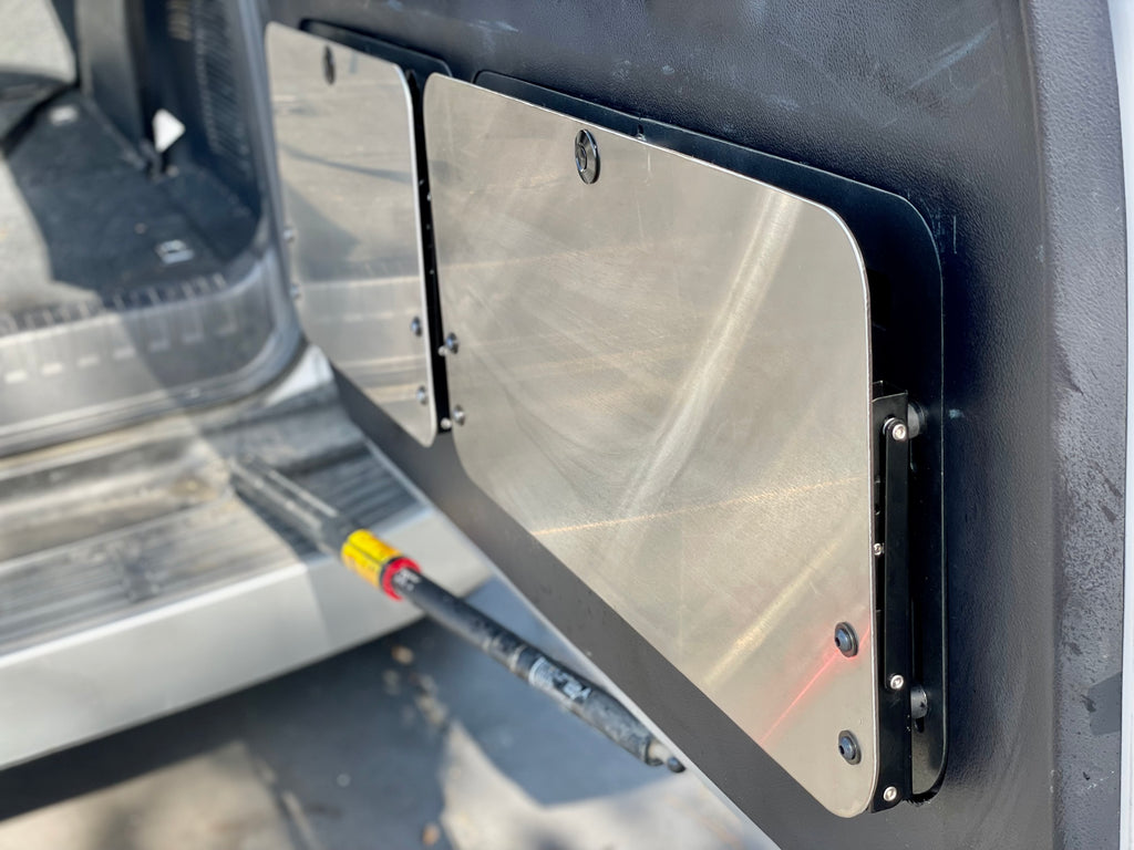 GX460 - TAILGATE DROP DOWN TABLE (NO DRILLING) ORS DESIGNED.